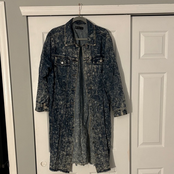 Fashion to Figure Jackets & Blazers - Fashion to Figure Blue Jean Jacket